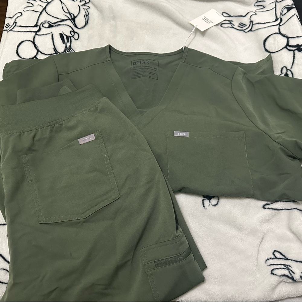Figs Scrubs